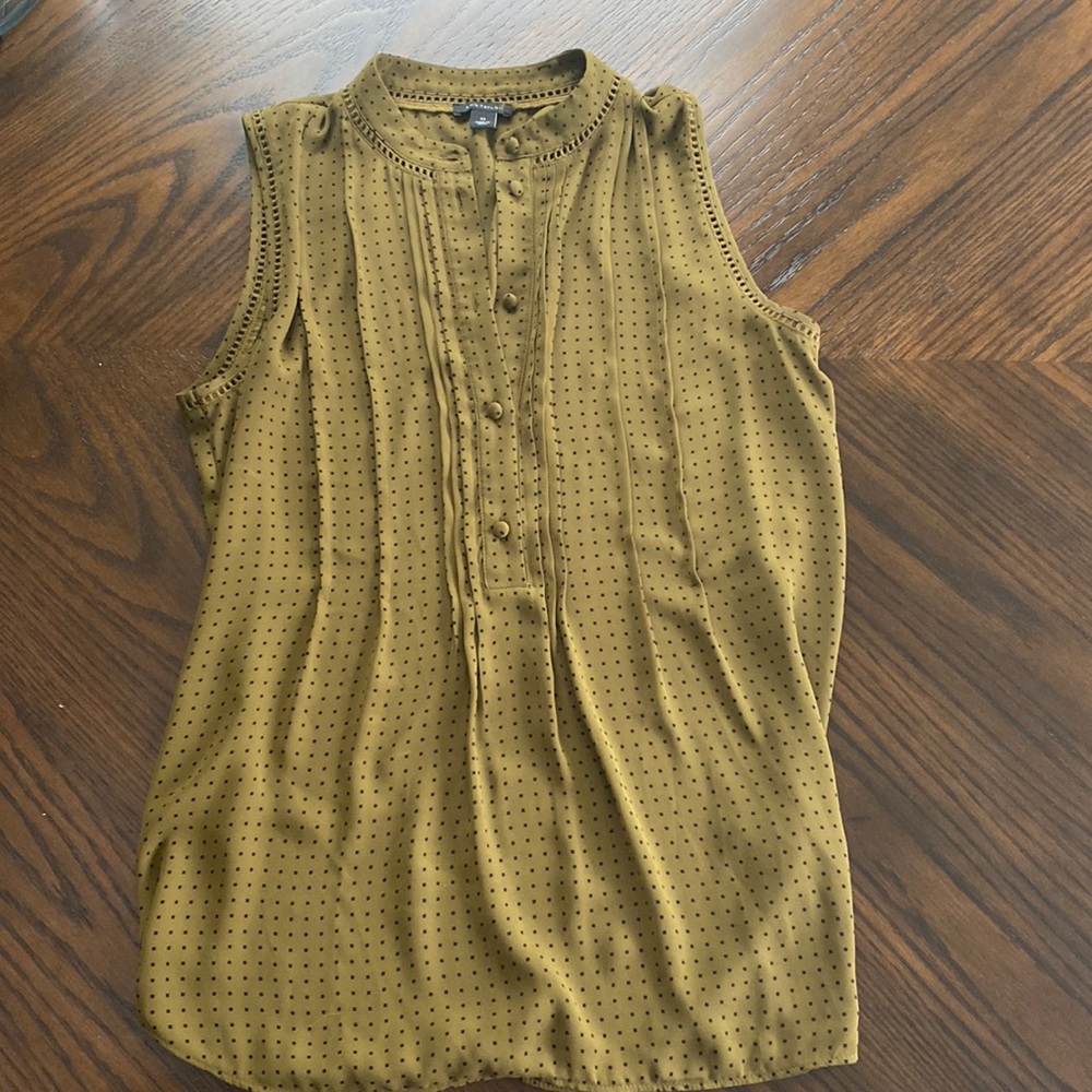Ann Taylor Sleeveless Blouse